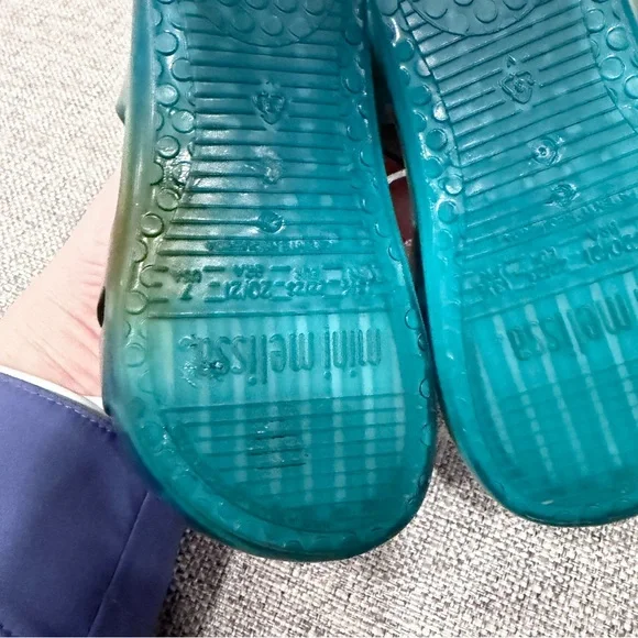 Mini Melissa size 7 pink pig charm VGUC - Picture 3 of 3